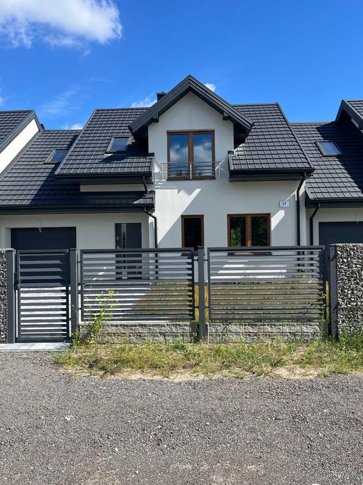 Dom w stanie deweloperskim, Mostówka ul. Kalinowa 12