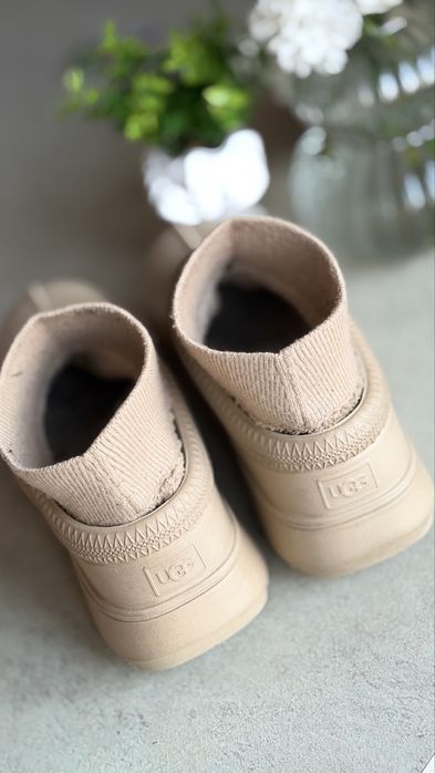 Черевики UGG Tasman X