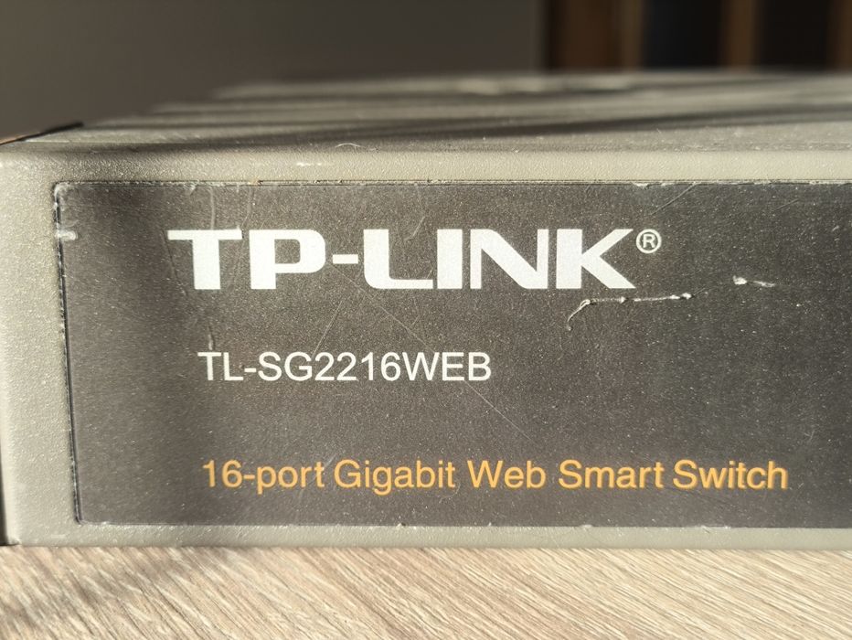 Przełącznik sieciowy,switch TP-Link TL-SG2216WEB.