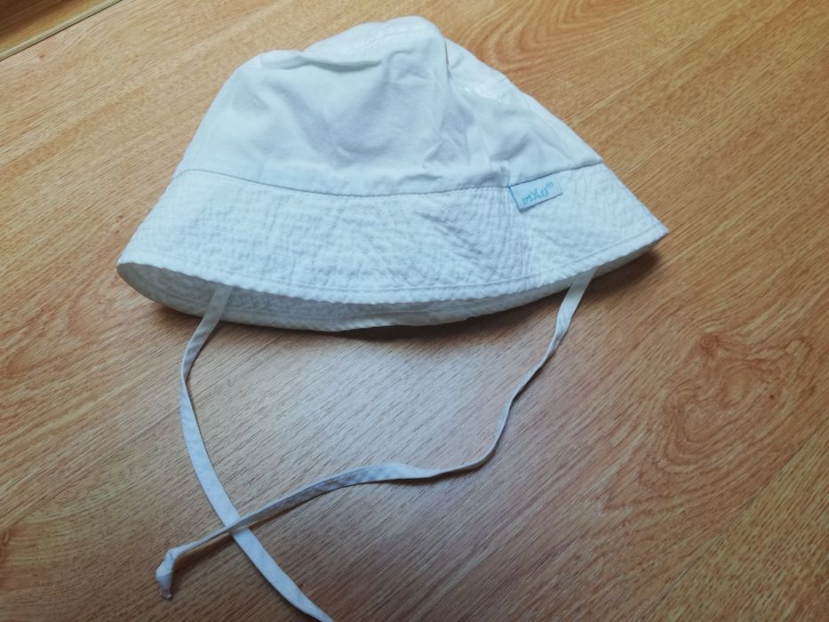 Spodnie nowe 92 + kapelusz