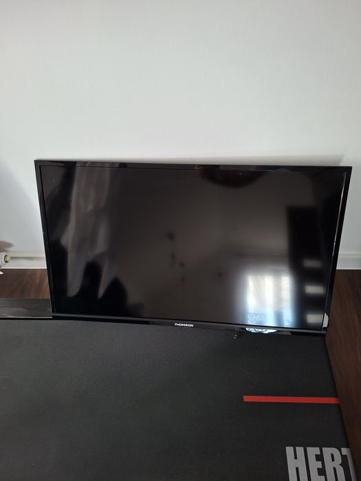 Telewizor Thomson  32 cale