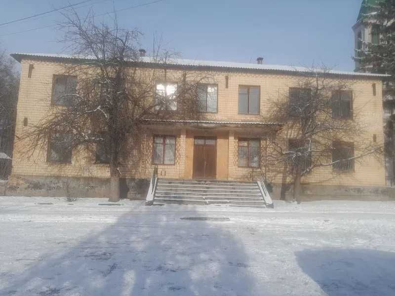 Нежитлова будівля, 436,2 кв. м, вул. Соборна, 11