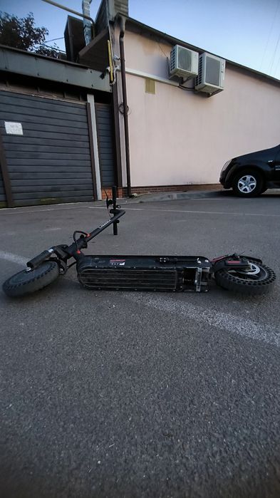 Электросамокат Crosser e9 max
