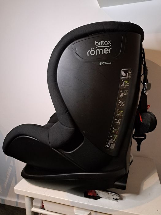 Britax Römer trifix 2 i-size fotelik