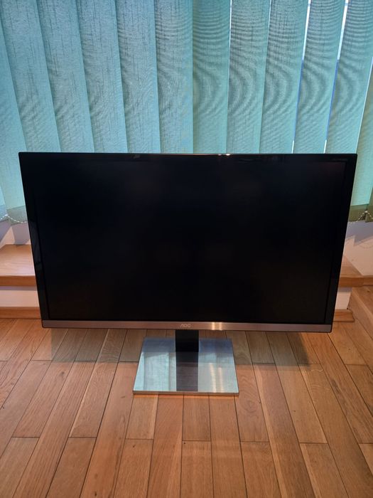 Monitor AOC 31,5"  4K UHD + oryginalne opakowanie