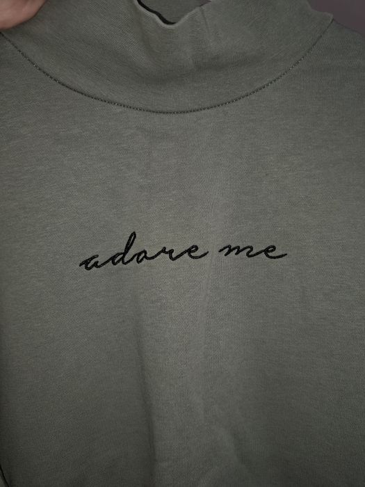 zielona bluza z golfem