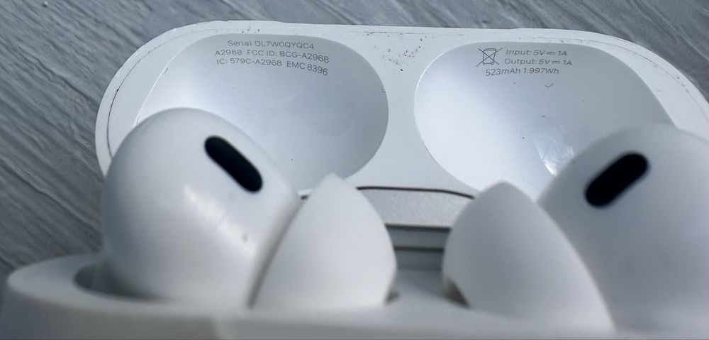 Оригінал Apple AirPods Pro 2