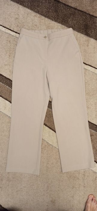 Жіночі брюки палаццо