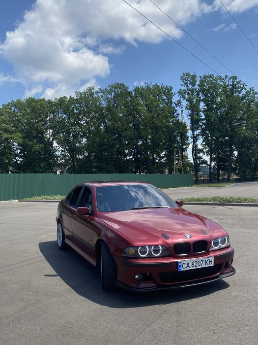 Продам BMW 520 E39
