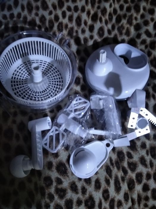 Продам блендер ручний