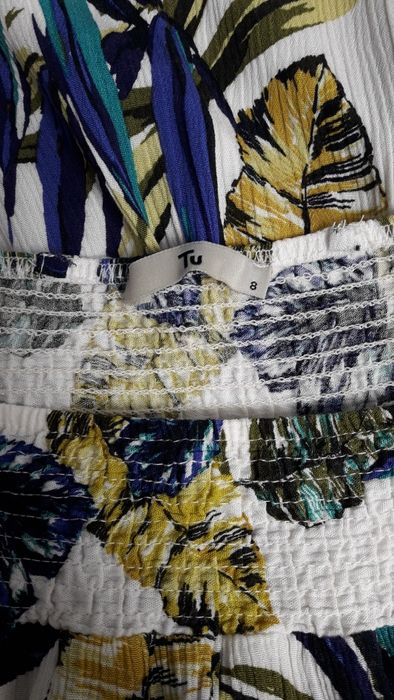 Sukienka hiszpanka biała liście 36 S  długi rękaw