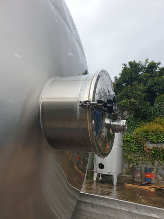 Cuba Inox 10 000 Litros Refrigeração Brancos