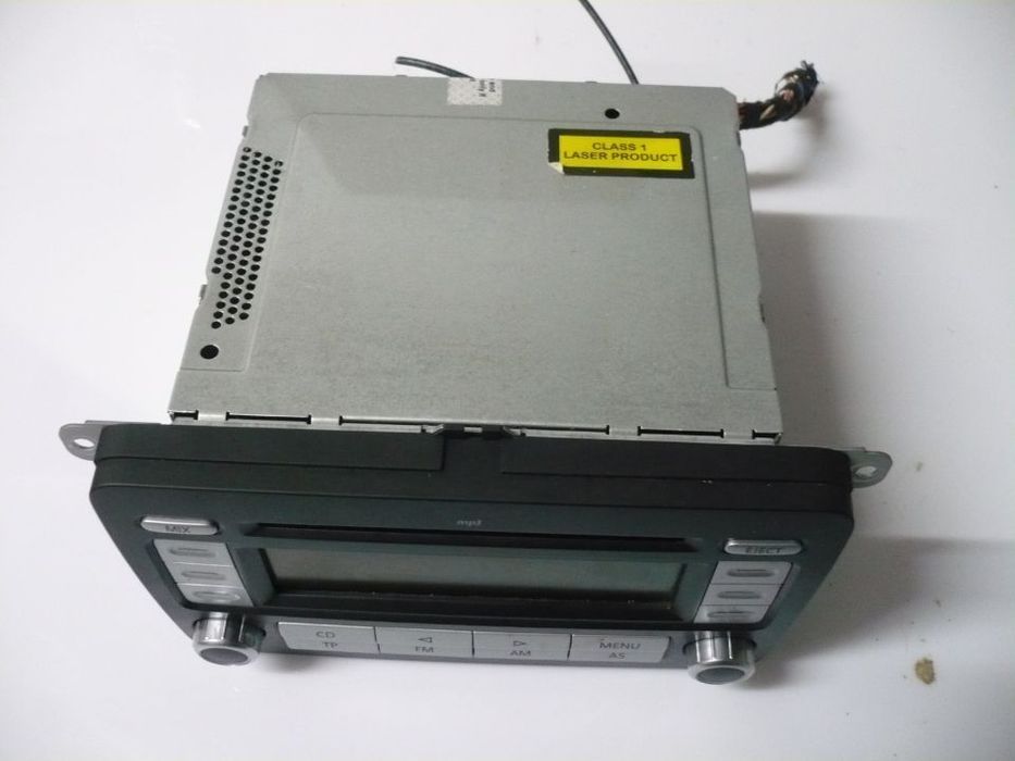 Radio - Vw Jetta MK5 ( 2005 / 2011 )