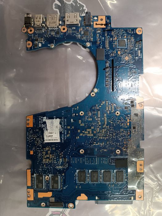 MainBoar UX303UB  asus (  не рабочая )