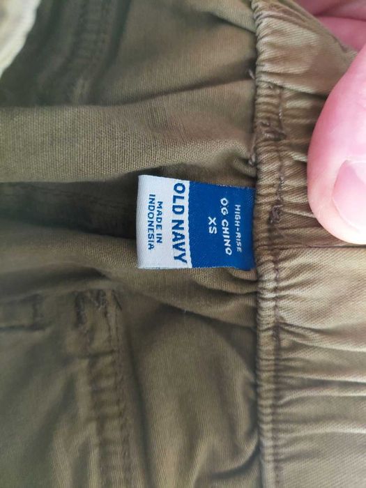 Цікаві штанішки для дівчини від Old Navy