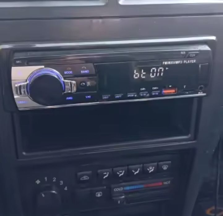 Autoradio universal  com bluetooth