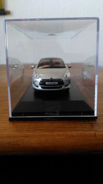 Miniatura de Citroen DS5