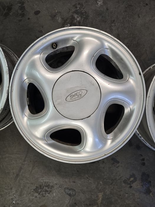 Alufelgi 15' Ford 4x108 Jarbet #4.25