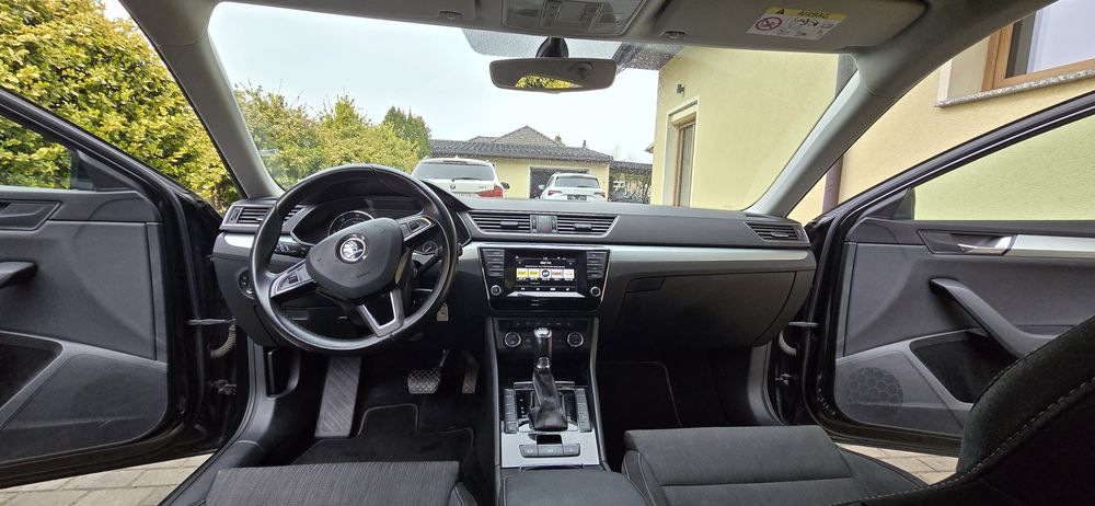 Škoda 2.0 TDI Po Pełnym Serwisie , hak , 3 tablica