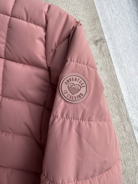 Куртка, дівчинка, розмір 146.