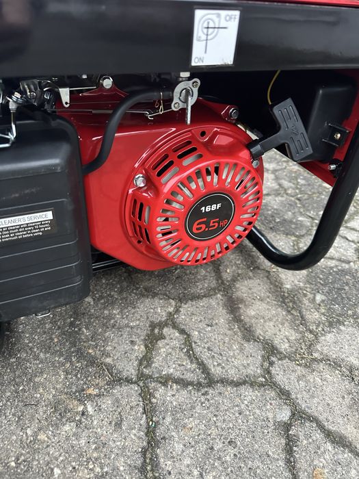 Бензиновый Генератор 4,5кВт 3ф