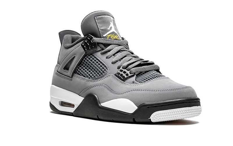 Tenis Jordan 4 retro