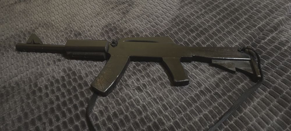 Дерев'яний автомат М4 (макет) – ручна робота