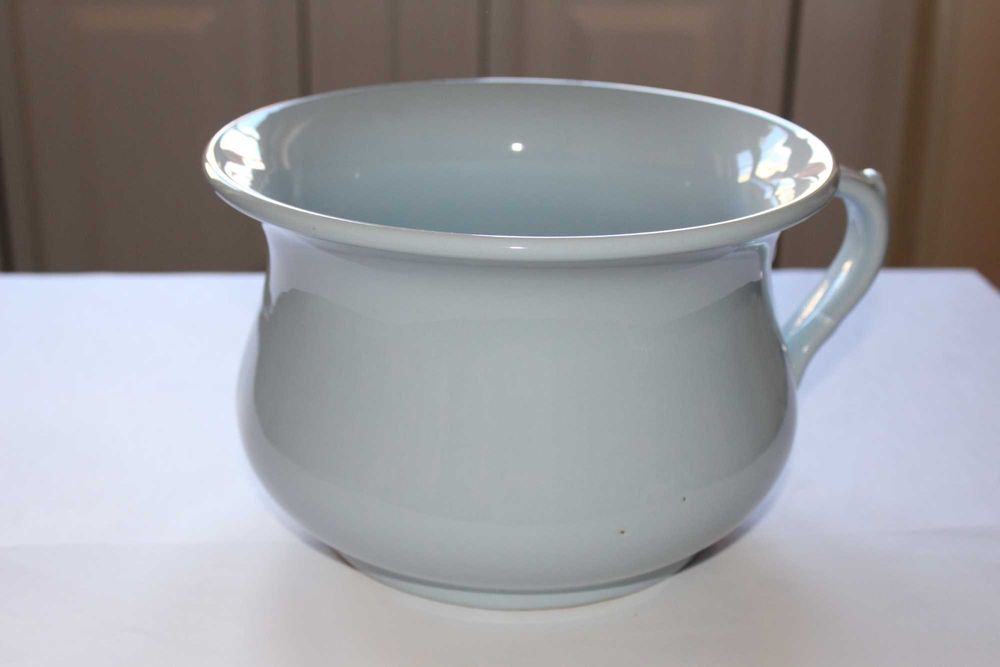 Penicos de porcelana antigos Vista Alegre e Sacavém