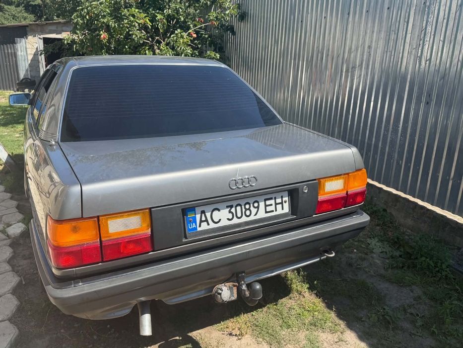 Audi  100 газ/бенз