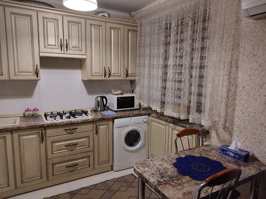 ПОДОБОВО! ЦЕНТР!є інша 1100