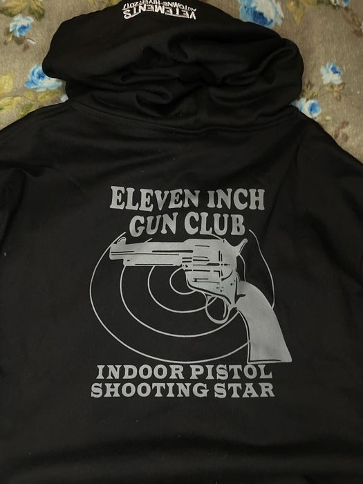 Vetements hoodie gun club