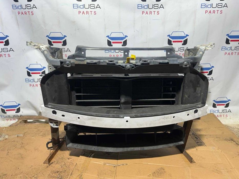 Zderzak Pas Przód Chłodnice Wentylator Lampy Xenon Maserati Levante