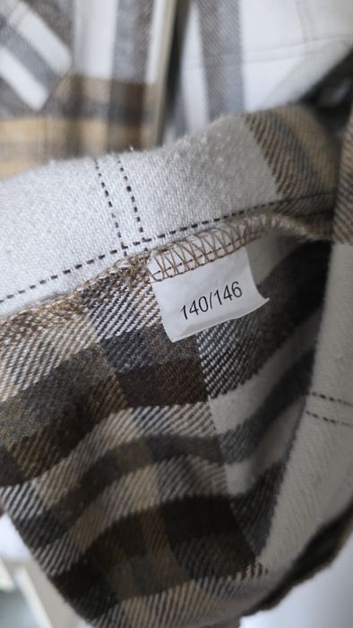 Płaszczyk dłuższy tył bluza NUNU beżowo biały 134