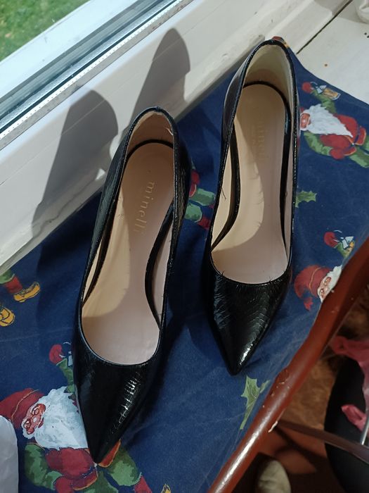 Туфлі чорні елегантні