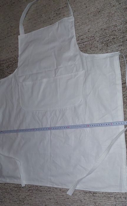Фартук  белый  из  бязи