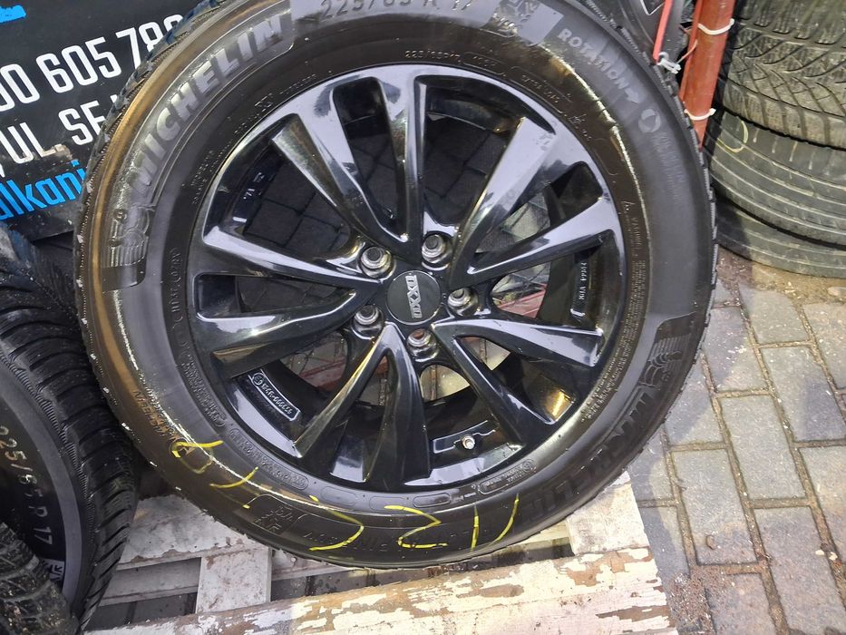 4x koła zimowe R17 5x114,3 Nissan X-Trail Qashqai Toyota Rav4 Suzuki