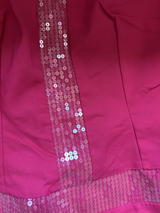Sukienka elegancka piekny kolor