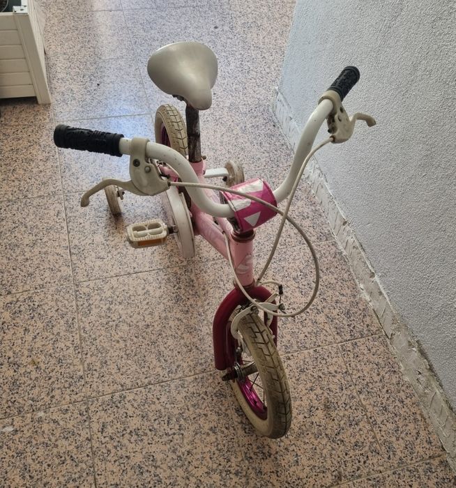 Bicicleta para Criança usada em bom estado