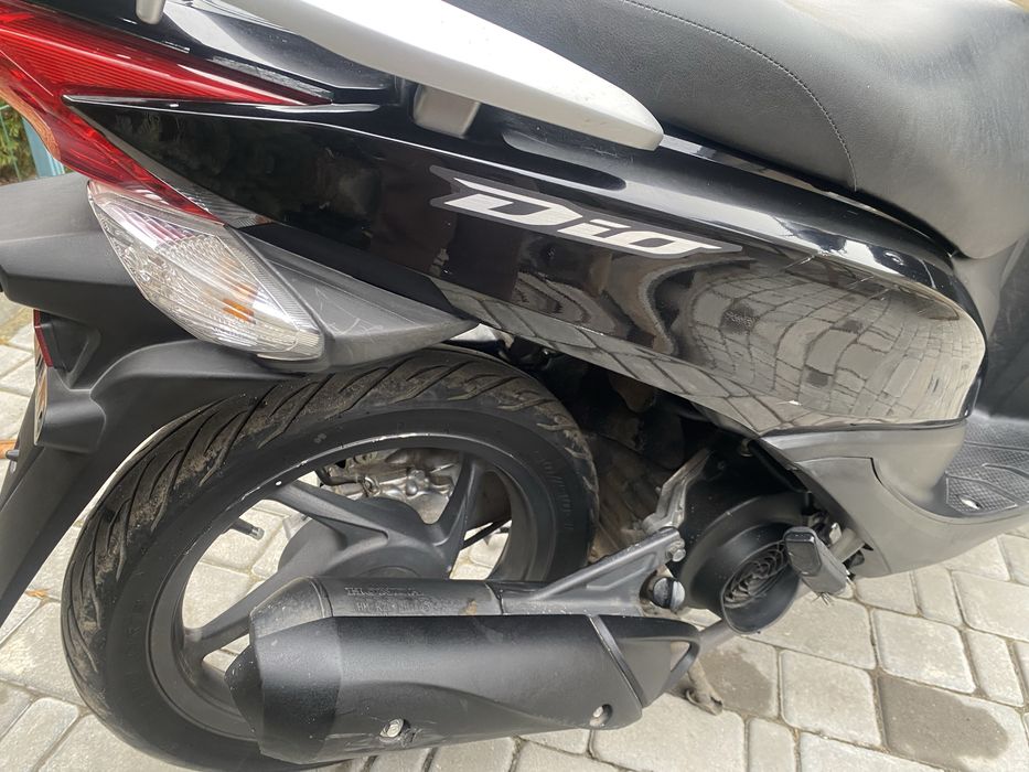 Honda dio 110, 4х тактный инжекторный 2х местный скутер