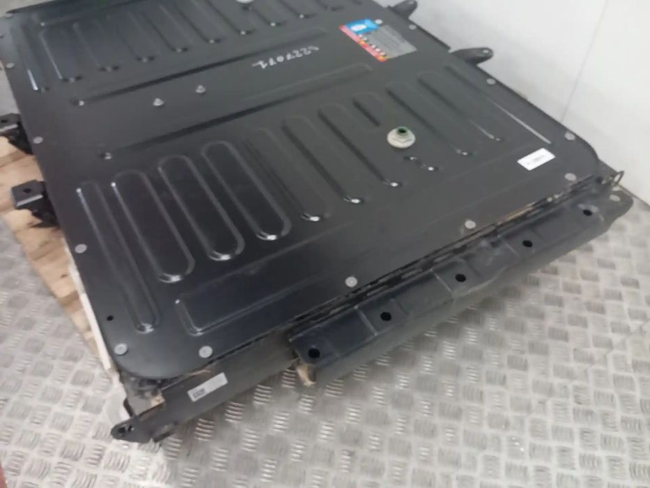 Bateria 2902207 2839295 / LX6810C699BA / SVPZ1810B759MB