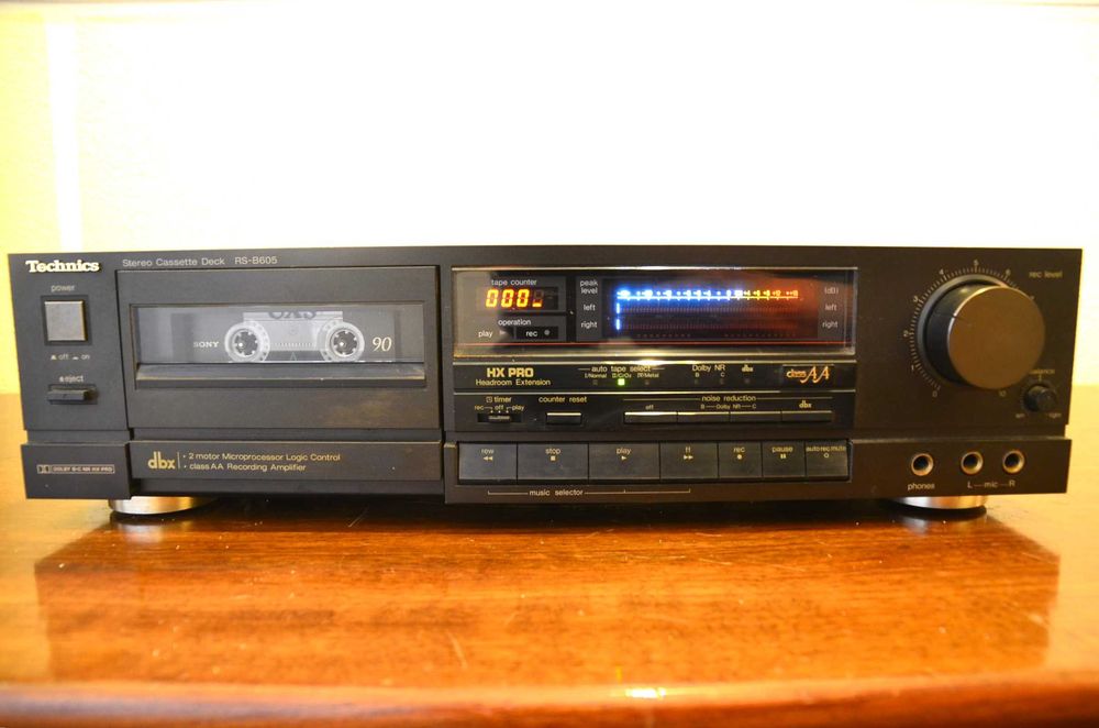 Technics - RS- B605 Leitor de cassetes de áudio