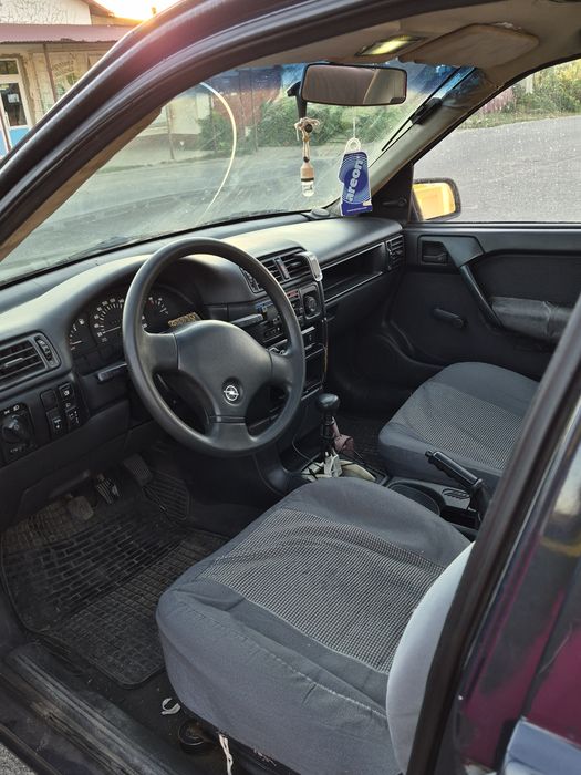 Продам опель Vectra A!