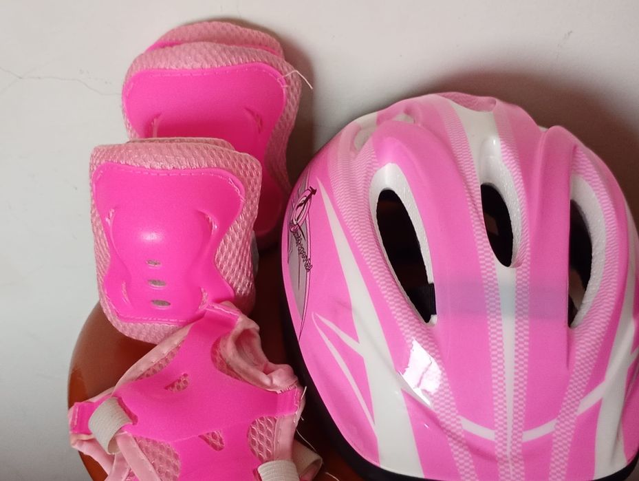 Skates with full kit