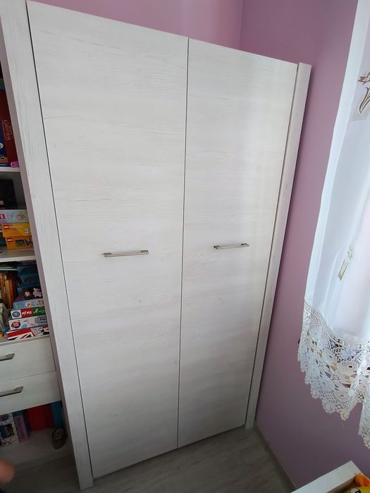 Szafa ubraniowa dwudrzwiowa, bardzo dobry stan