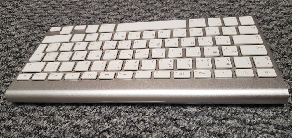 Оригінальна клавіатура Apple Wireless Keyboard (A1314) • Зручна кирилиця • Робоча 100%