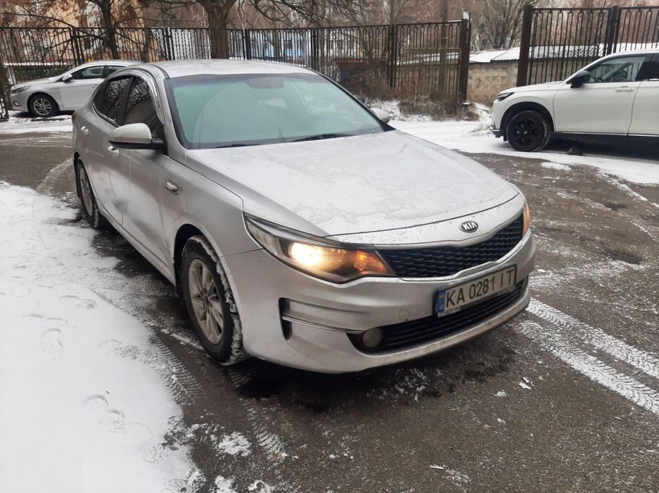Оренда авто Хюндай Соната Тойота Камрі Киа К5 під таксі з викупом