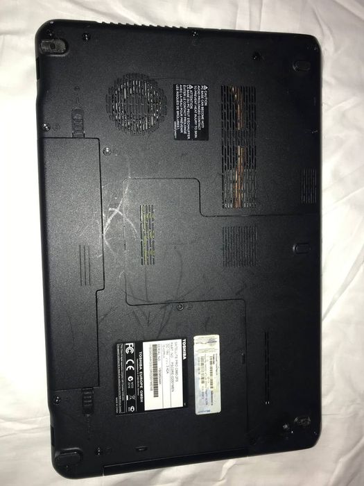 Ноутбук Toshiba Satelite Pro C660-2F5 i3-M370/RAM GB6 DDR3/SSD 128