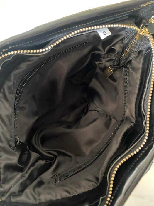 Torebka Laura Biaggi listonoszka raportówka czarna