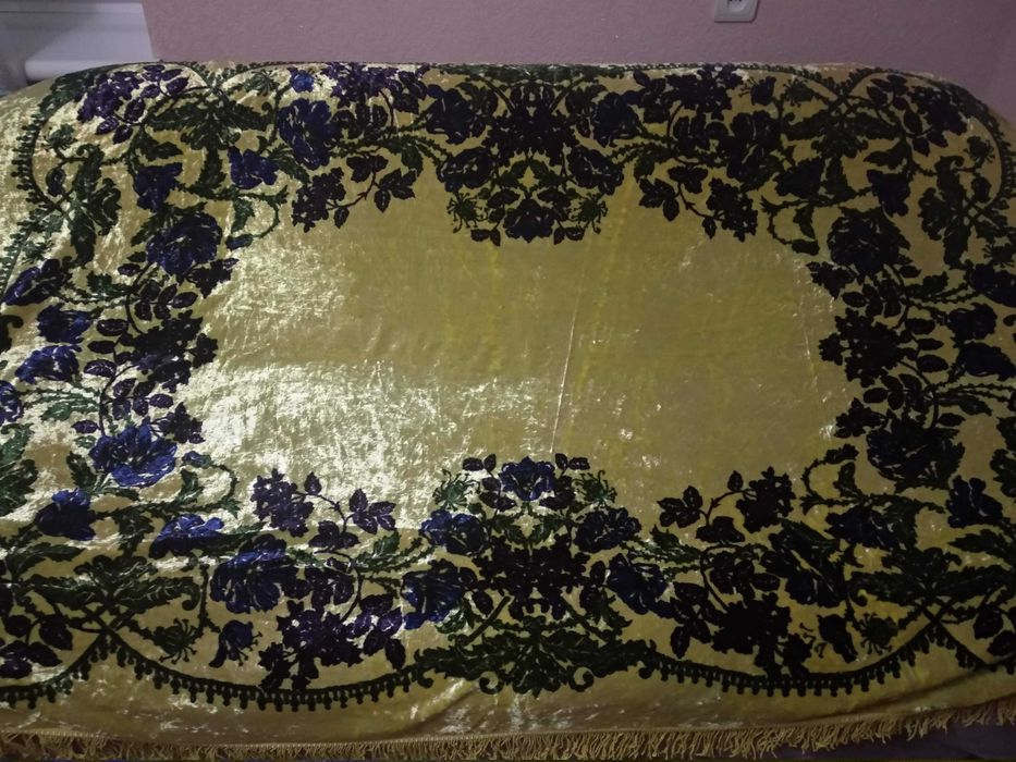 Покривала плюшеві