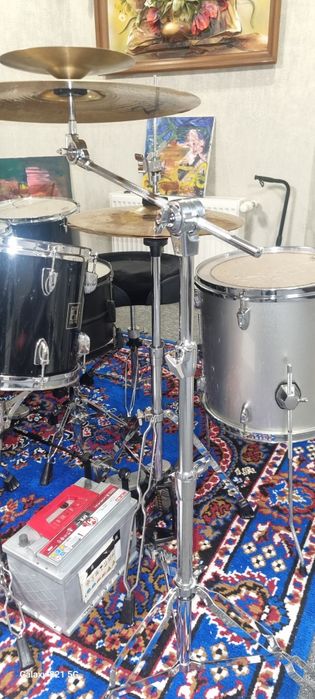 Стойка-журавль для тарелок